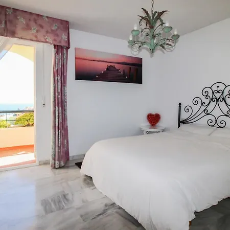 Polarsol 3 Townhouse In Club La Costa By Rafleys *
